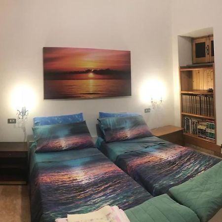 Вилла La Finestra Sul Mare A Drignana Вернацца Экстерьер фото